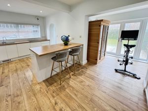 Kitchen Dining Room- click for photo gallery